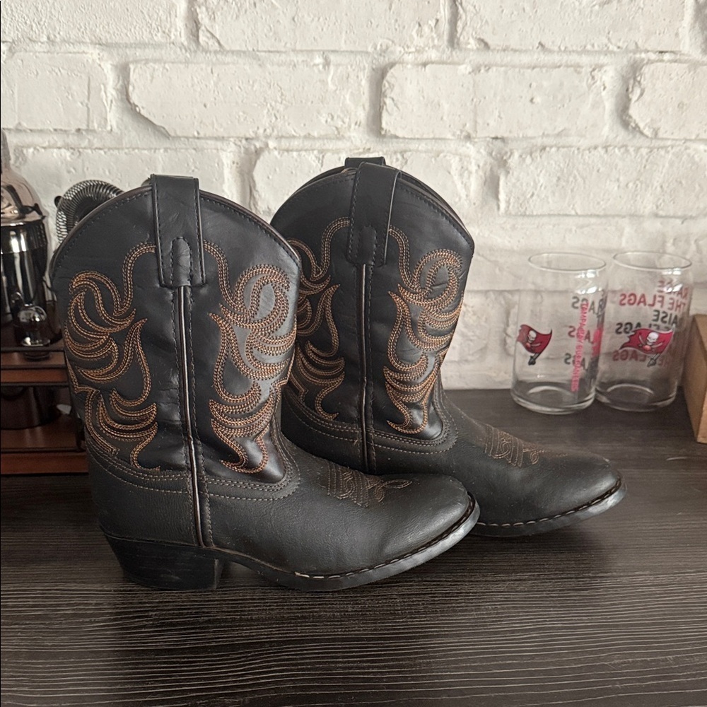 Kids Black and Brown Western Boots - Picture 3 of 8